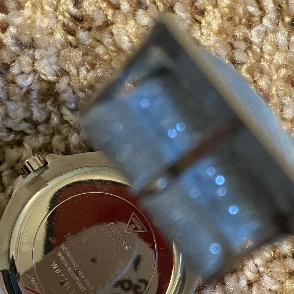 Guess Watch - Picture 3 of 6